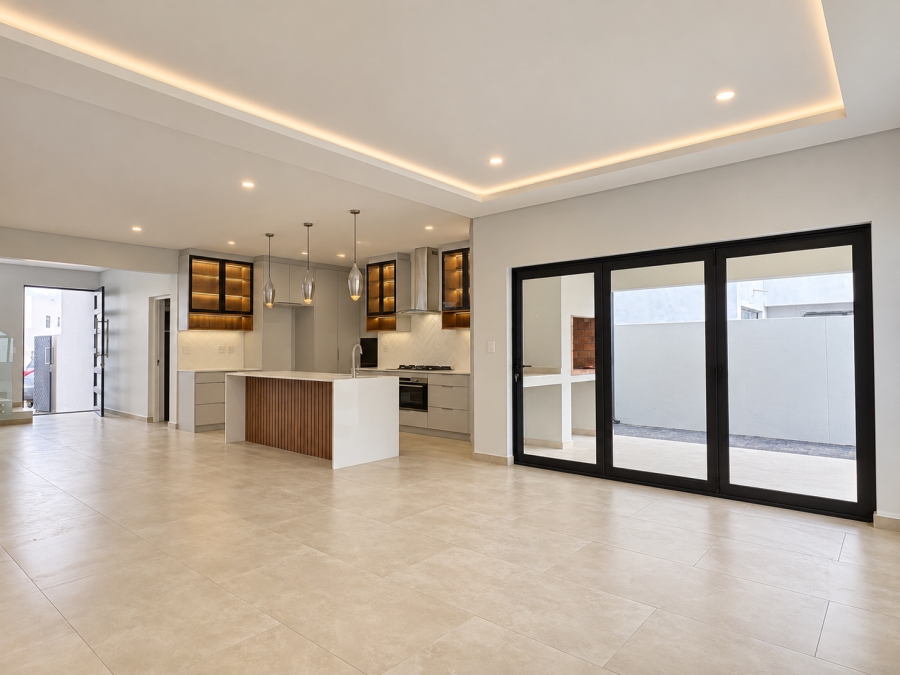 4 Bedroom Property for Sale in Sandown Western Cape